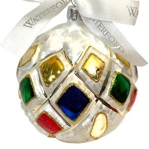 2 Waterford Holiday Heirloom Lismore Balls